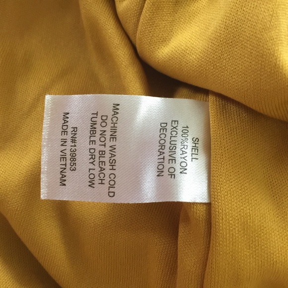 BLEUH CIEL Floral Romper - Picture 7 of 7